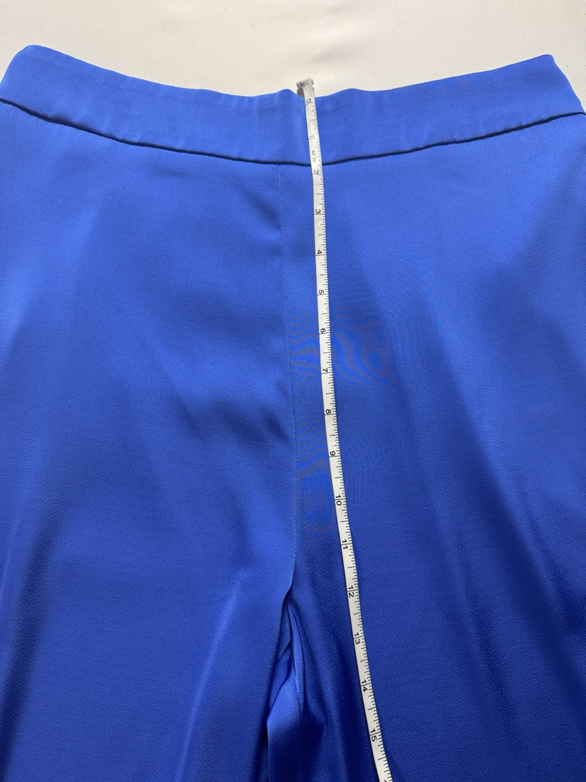 Nicole Miller Women’s Satin Blue Cargo Pants Sz 10. (B.136)