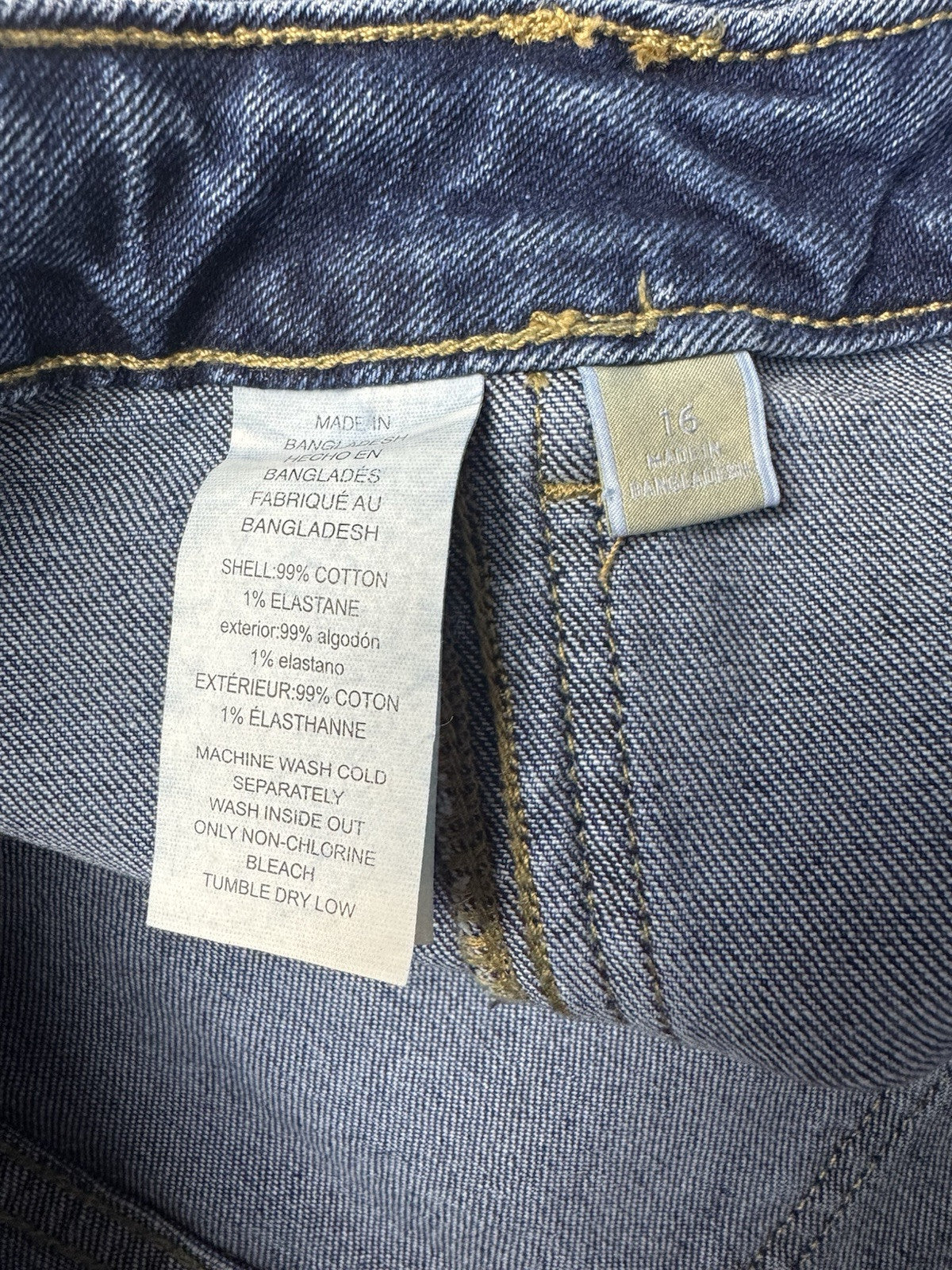 $110 Michael Kors Women’s Blue Jeans. Sz 16.    (B.124)