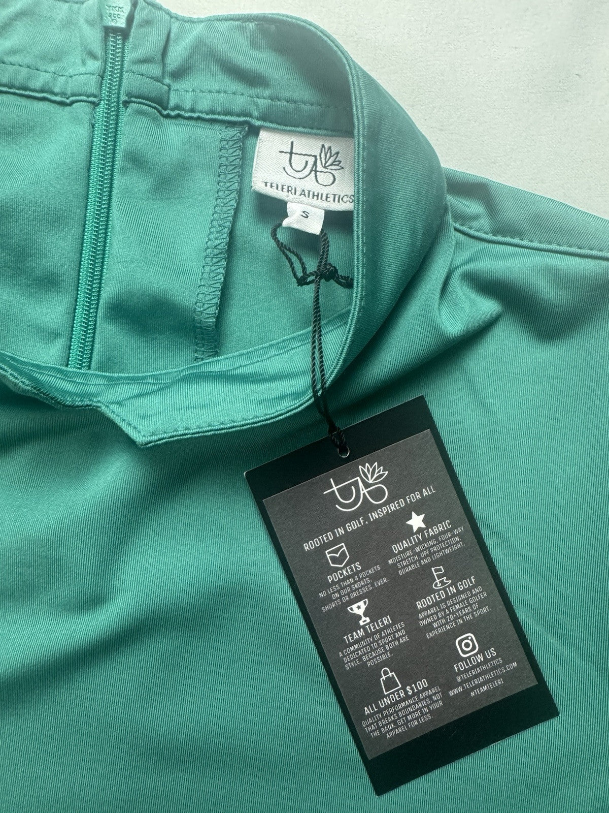 Teleri Athletics Women’s Golf Shirt Sz S.    (B.44)