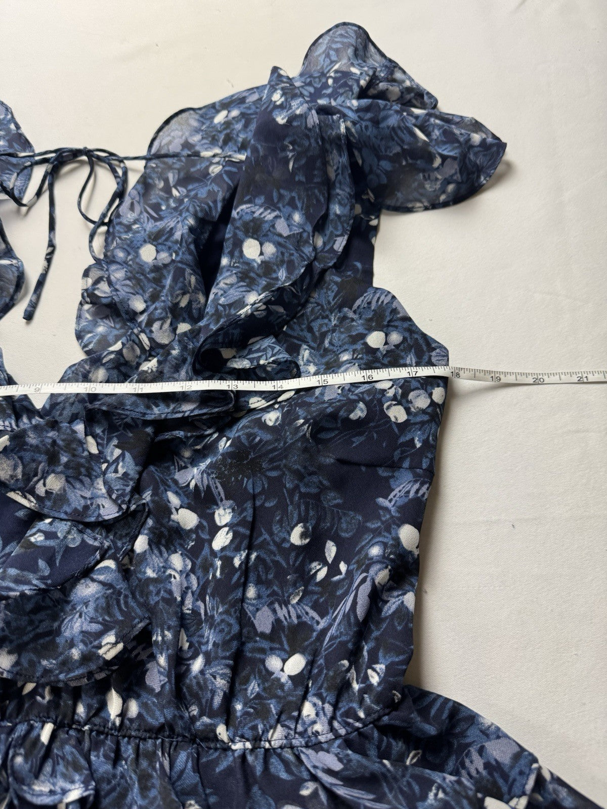 Bardot Women’s Emily Blue Ruffle Bodysuit Size 8/M.  (B.149)