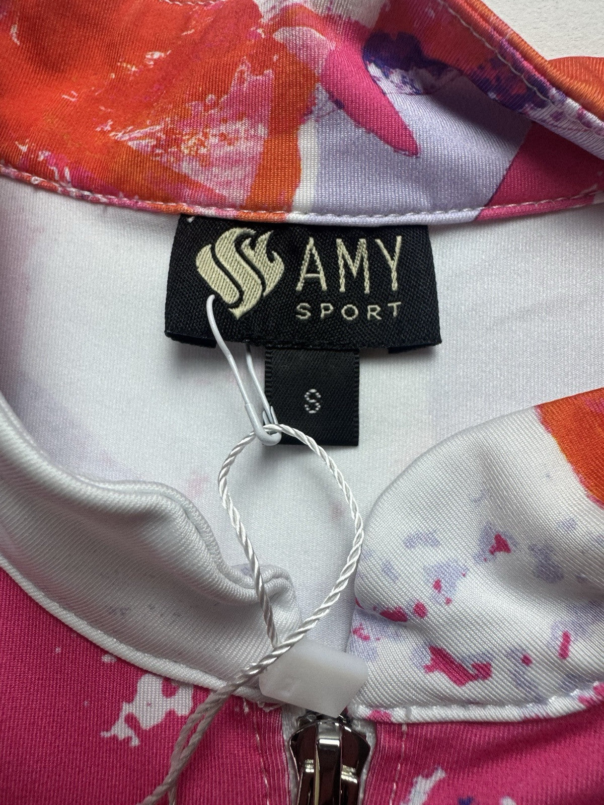 Amy Sport Women's Golf Shirt Sz S.     (B.146)