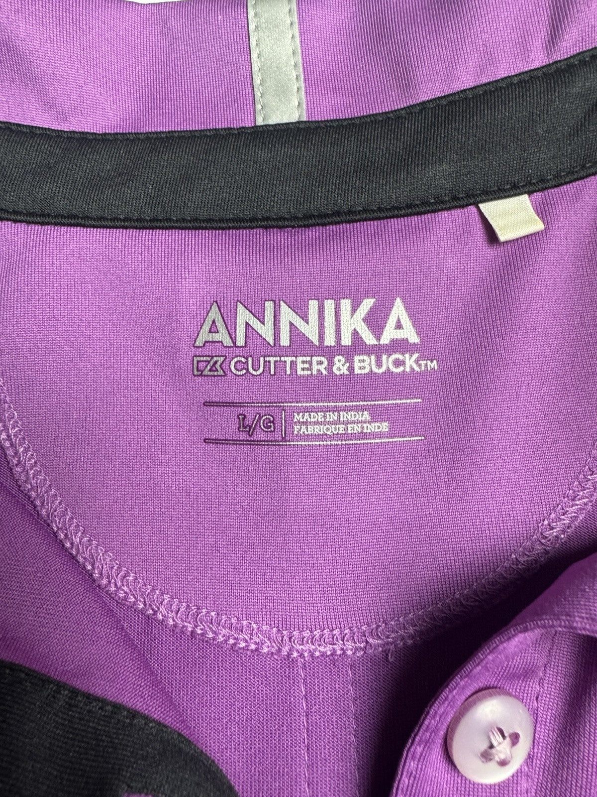 Annika Cutter and Buck Women’s Short Sleeve Polo Shirt Size L.      (B.124)