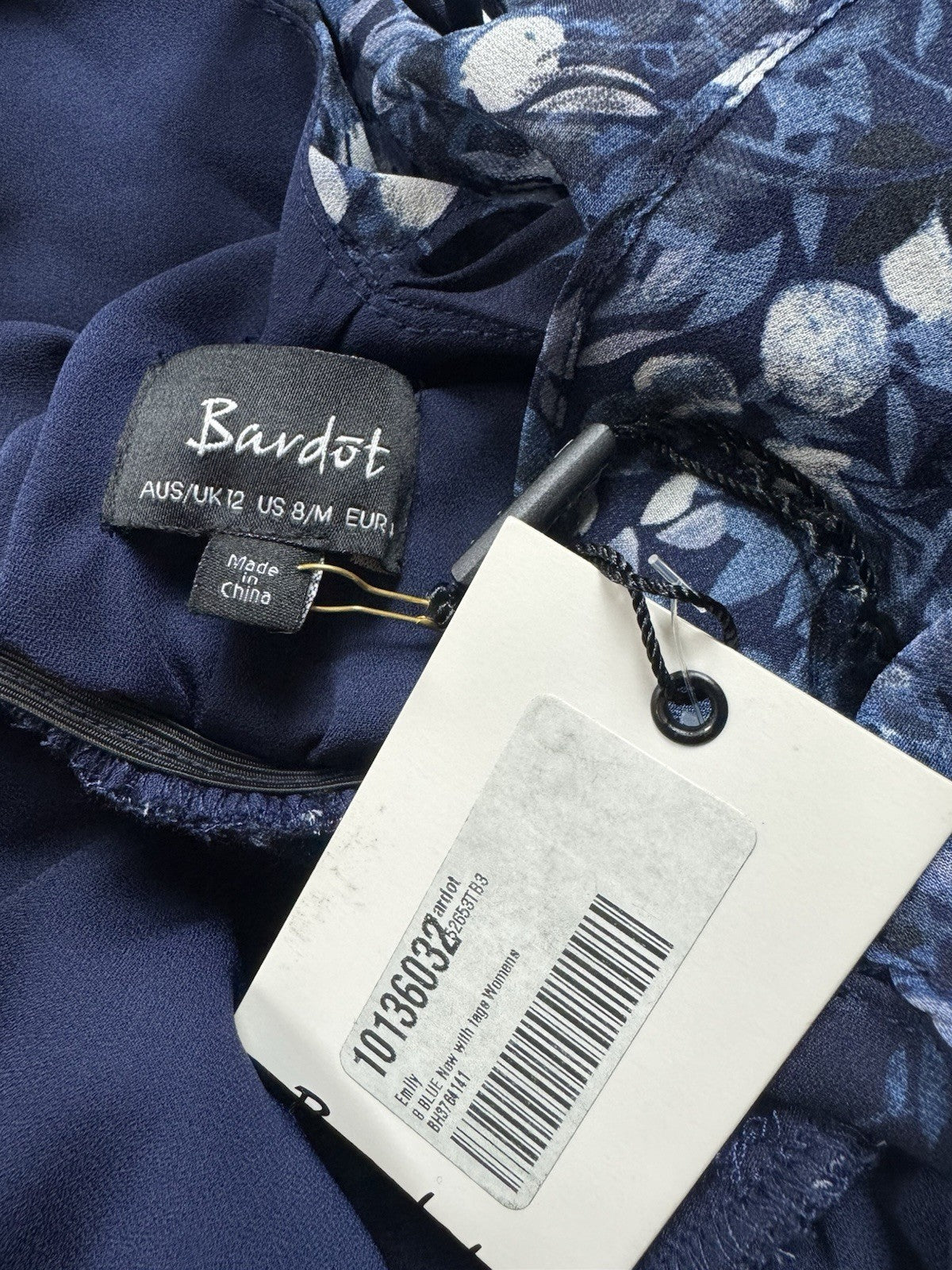 Bardot Women’s Emily Blue Ruffle Bodysuit Size 8/M.  (B.149)