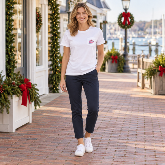 Vineyard Vines Santa Whale white pocket tee size S front model view
