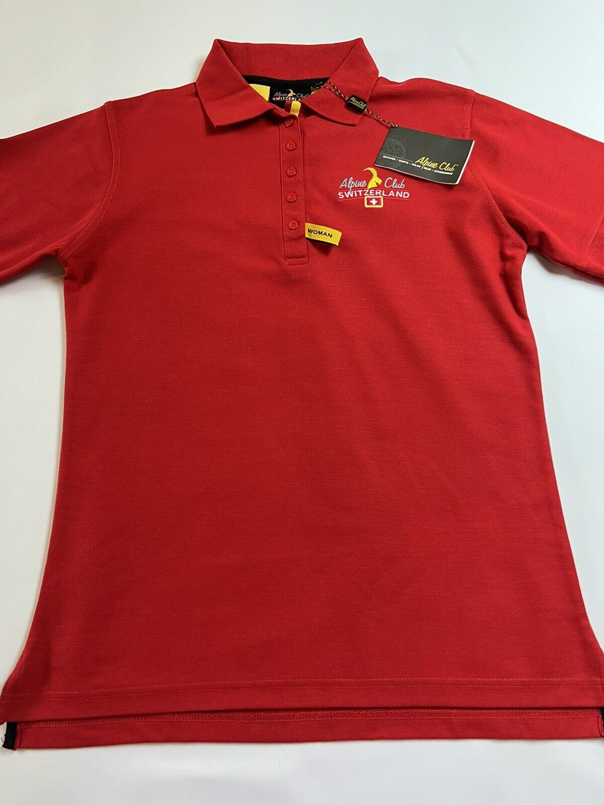 Alpine Club Switzerland Women’s Red Golf Short Sleeve Shirt Sz 2X