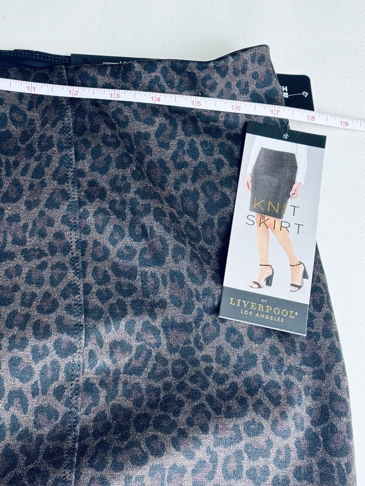 Liverpool Reese Gray Black Cheetah High Rise Pencil Skirt Size 14w Plus.    (66)