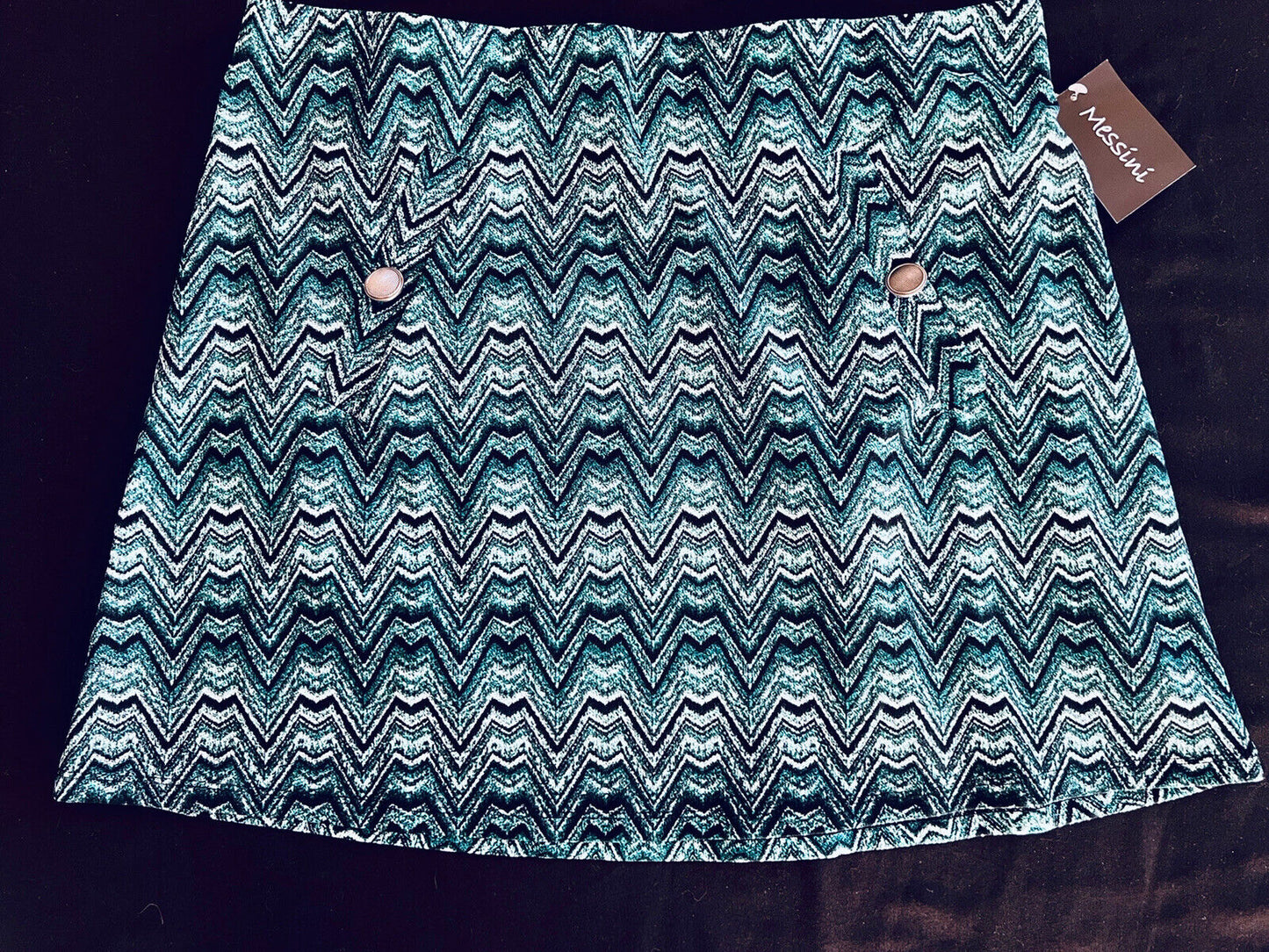 Messini Women's Skirt Size XL Green stripes