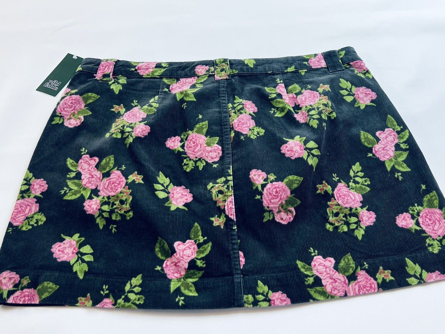 Wild Fable Women's High Rise Black Floral Corduroy Mini Skirt Size 18