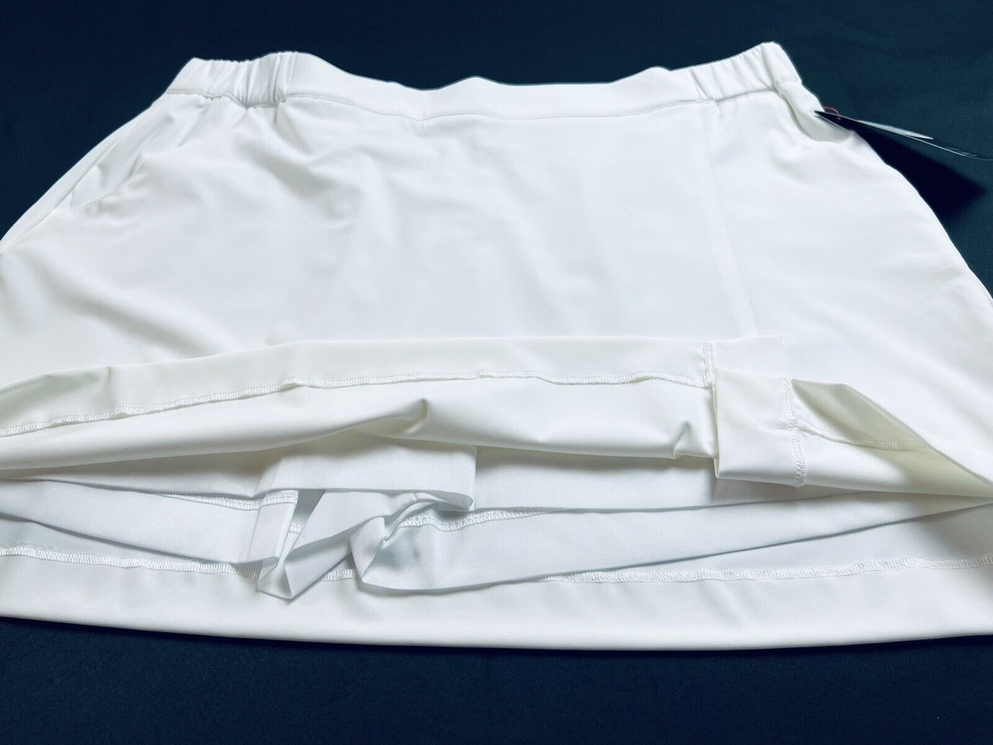 LOHLA Sport Golf Skort The Tech Pull On Skirt White Sz 10 Pockets