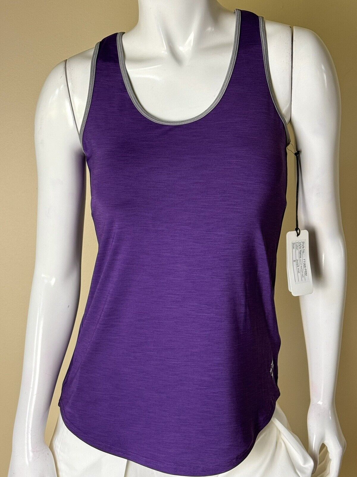 JOFIT Women's Golf Tank/Top Size S.   (68)