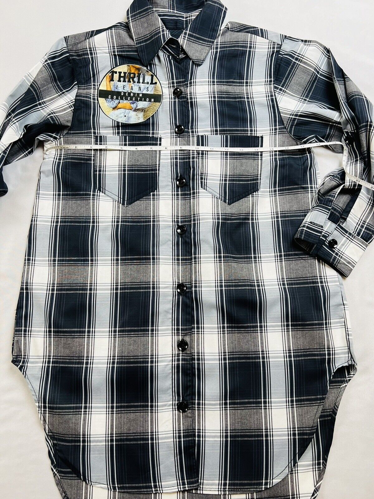 Thrill Jeans Collection Women’s Plaid Long Sleeves Shirt Sz S Logo QUEEN on Back