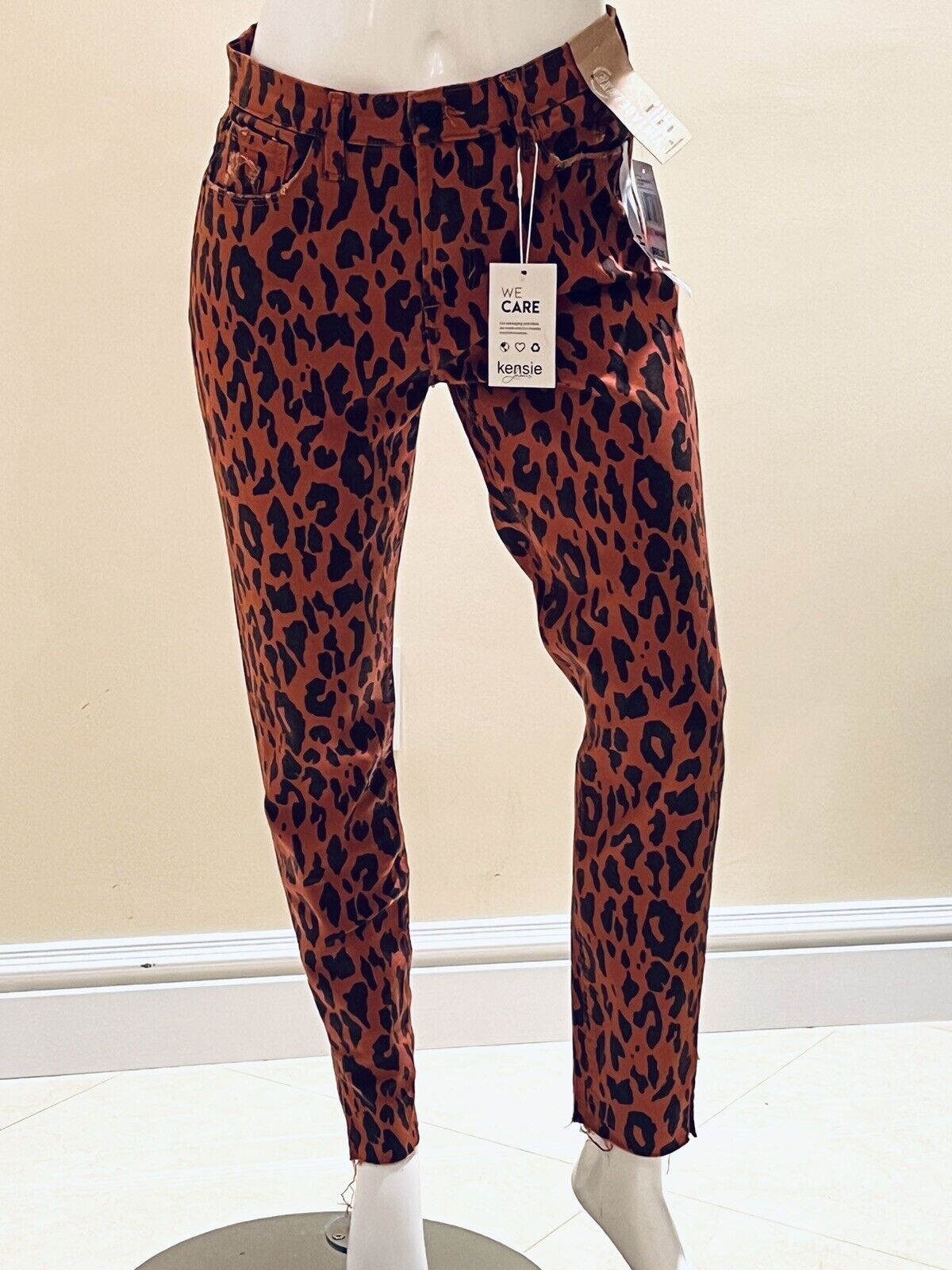 Kensie Vintage Luxe The Ultimate High Rise Skinny Leopard Print Jeans Size 6/28