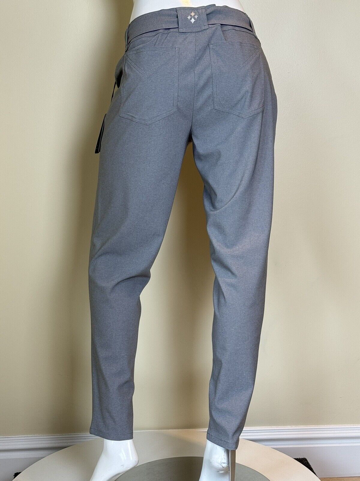 JOFIT Women’s Golf Gray Pants Pockets Sz 4 (77)