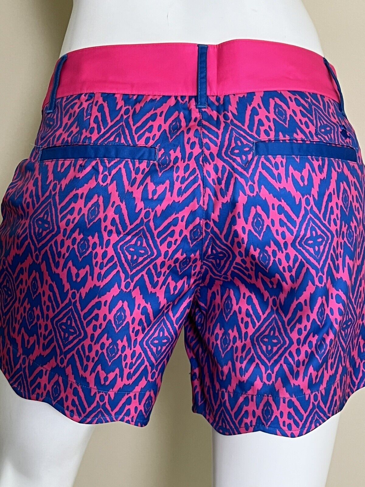 Birdie’s Women’s Golf Shorts Size 2 Pink/Blue Print (S1)