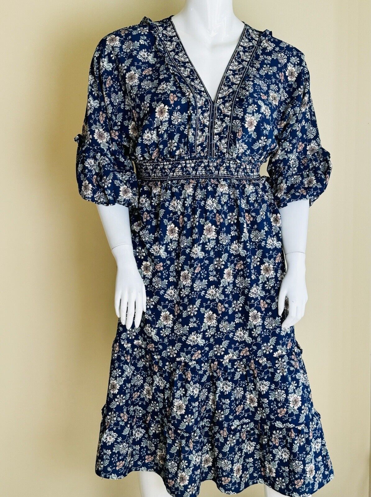 Max Studio Blue Floral Maxi Dress Sz 2X.  (53)