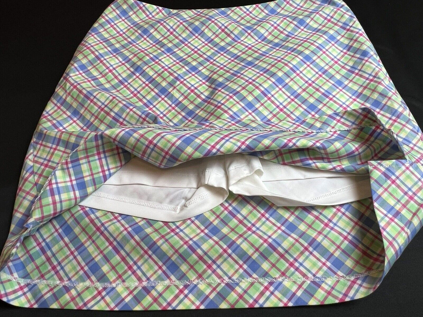 Greg Norman Women’s Athletic Golf Skort Skirt Sz 4 Multicolor Plaid