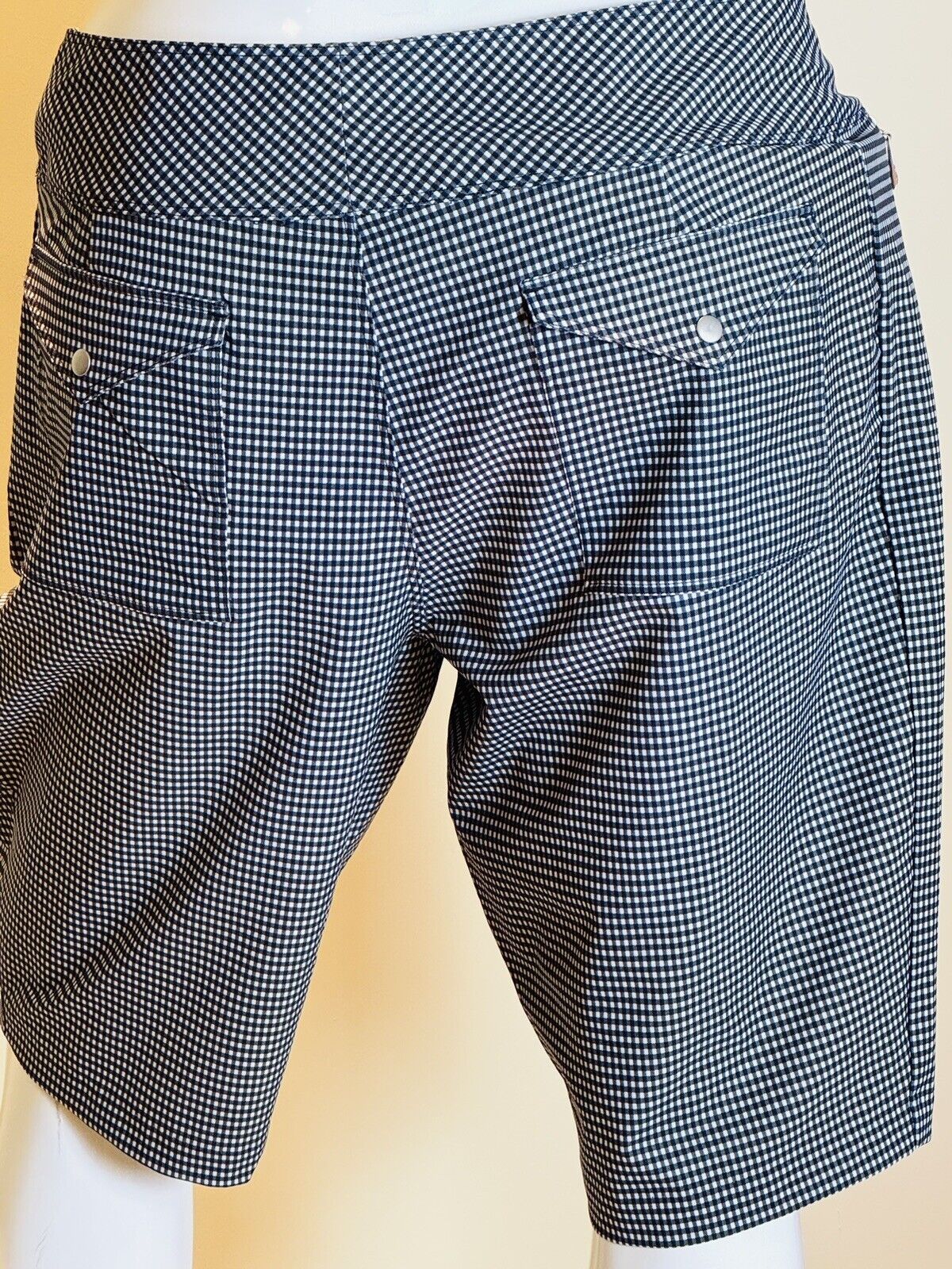 Jofit Women’s Tennis Golf Shorts Bermudas Sz 14.   (53)