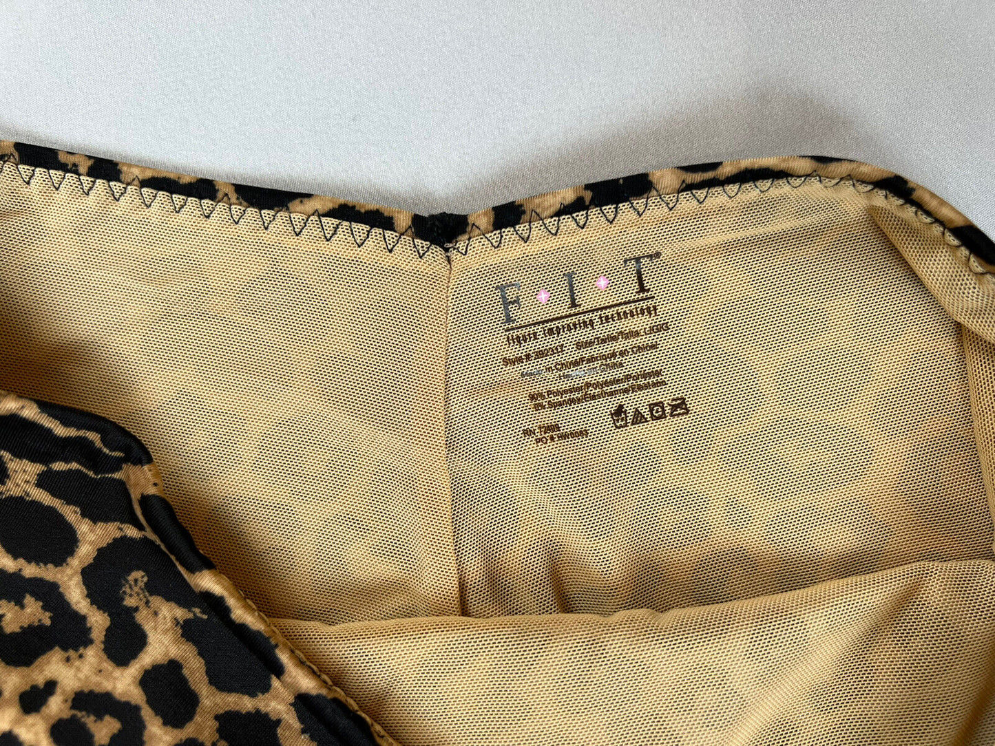 F.I.T. Womens Shape Wear Leopard Size L Tummy Shaper