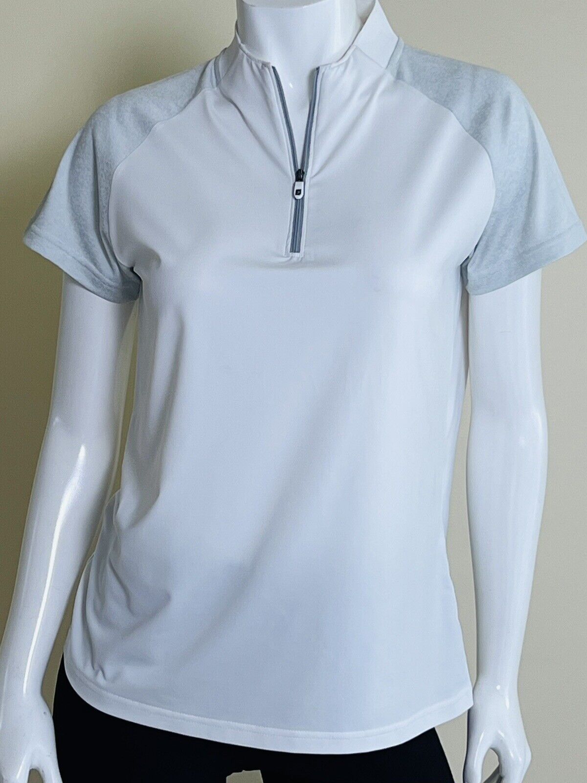 Footjoy Polo Shirt Women’s Sz M White Short Sleeve Performance Golf  (4)