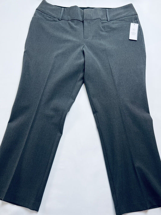 Madison Grey Women’s Black Pants Size 8P