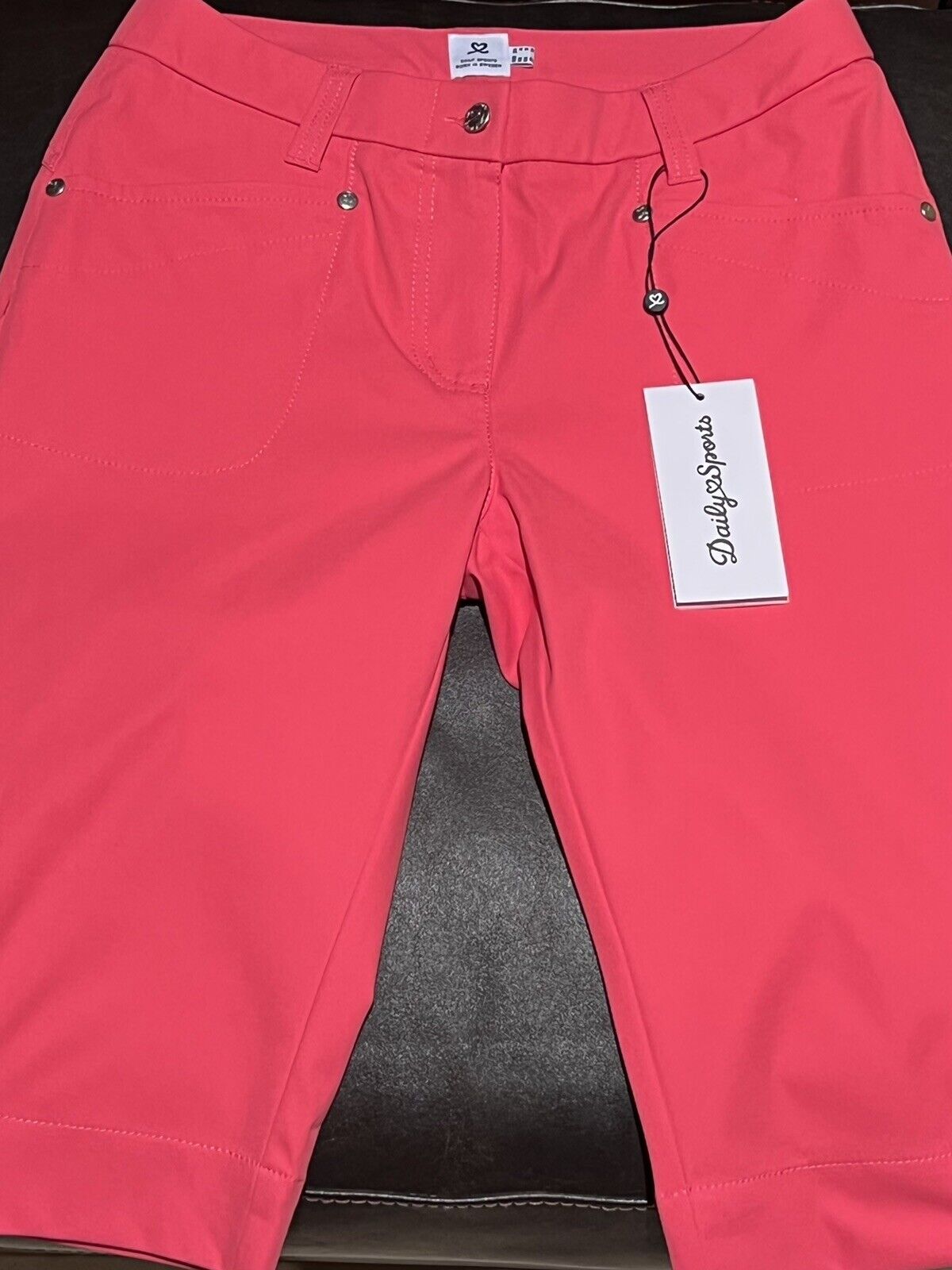 DAILY Sports Women’s Golf Shorts Size 4 Pink