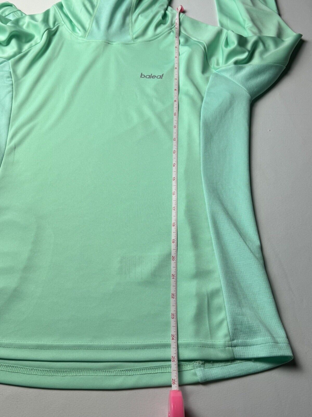 Baleaf Sports Women’s Green Sweatshirt Sz M