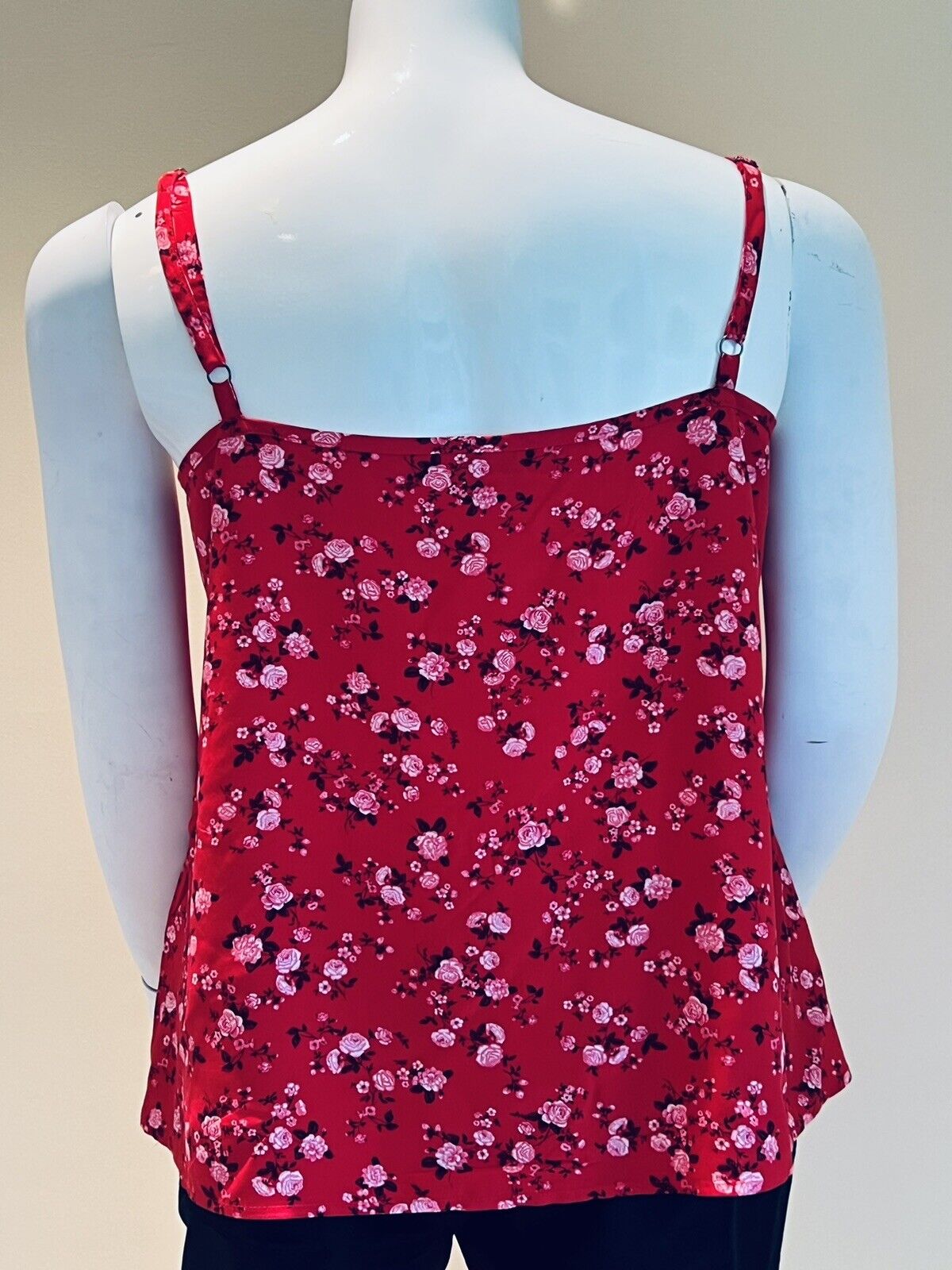 Old Navy Women’s  Red Floral Sheer Blouse Tank Size 4X
