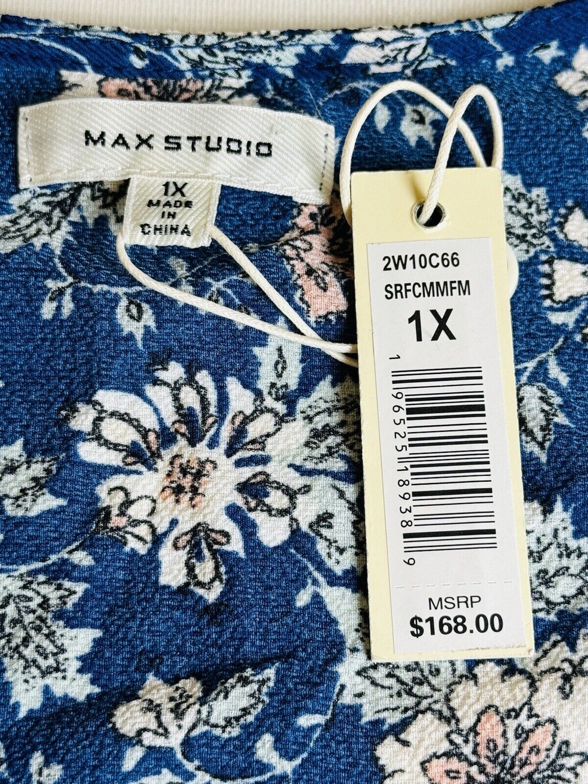 Max Studio Blue Floral Maxi Dress Sz 1X.  (53)