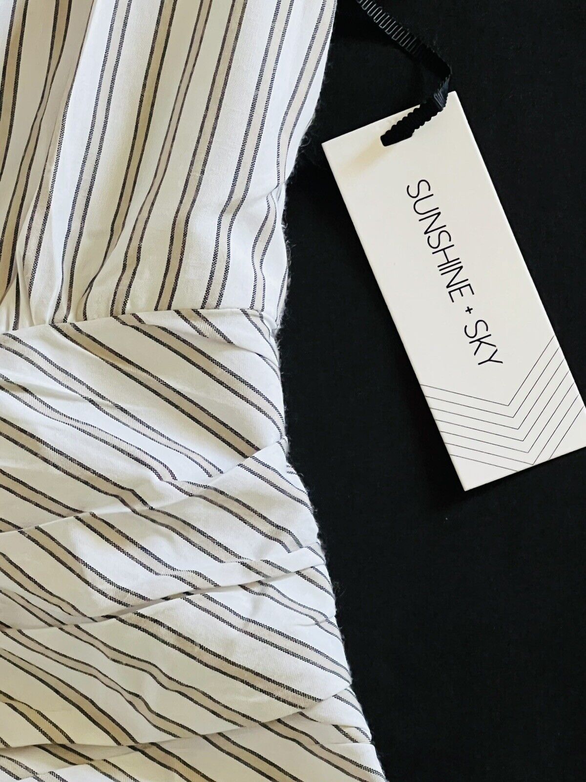 SunShine+SKY  Women's Stripes Blouse Sz L White Beige