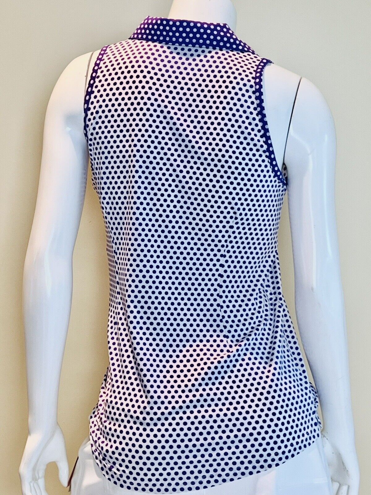 Jofit Women’s Top Size M Sleeveless Golf Shirt Polka Dots Purple (11)