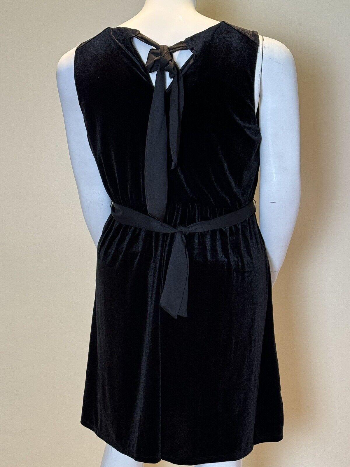 Draper James Rsvp Velvet Black Dress Sz XL  (60)