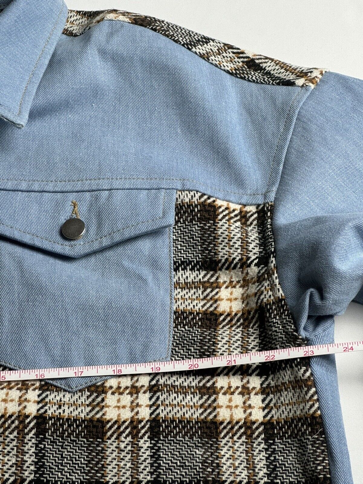 Women's Denim Jacket Long-sleeved Plaid Button-down Shirt Top Sz XL.     (61)