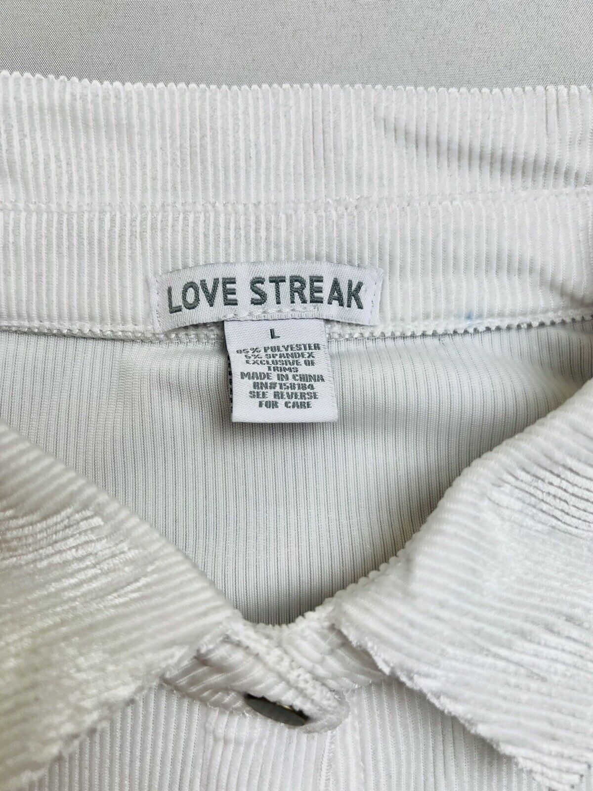 Love Streak Womens White Long Sleeve Shirt Sz L