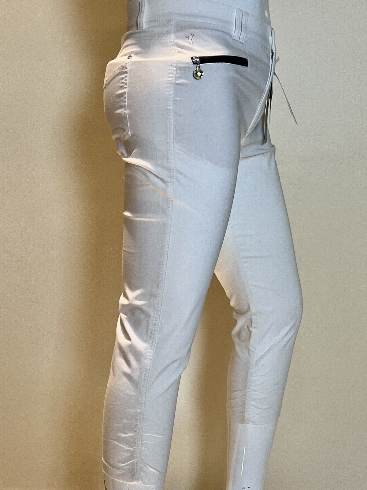 Golfino Women’s Silvia Capri Ruffled White Front Zip Pockets  Sz 12 Stretch (11)