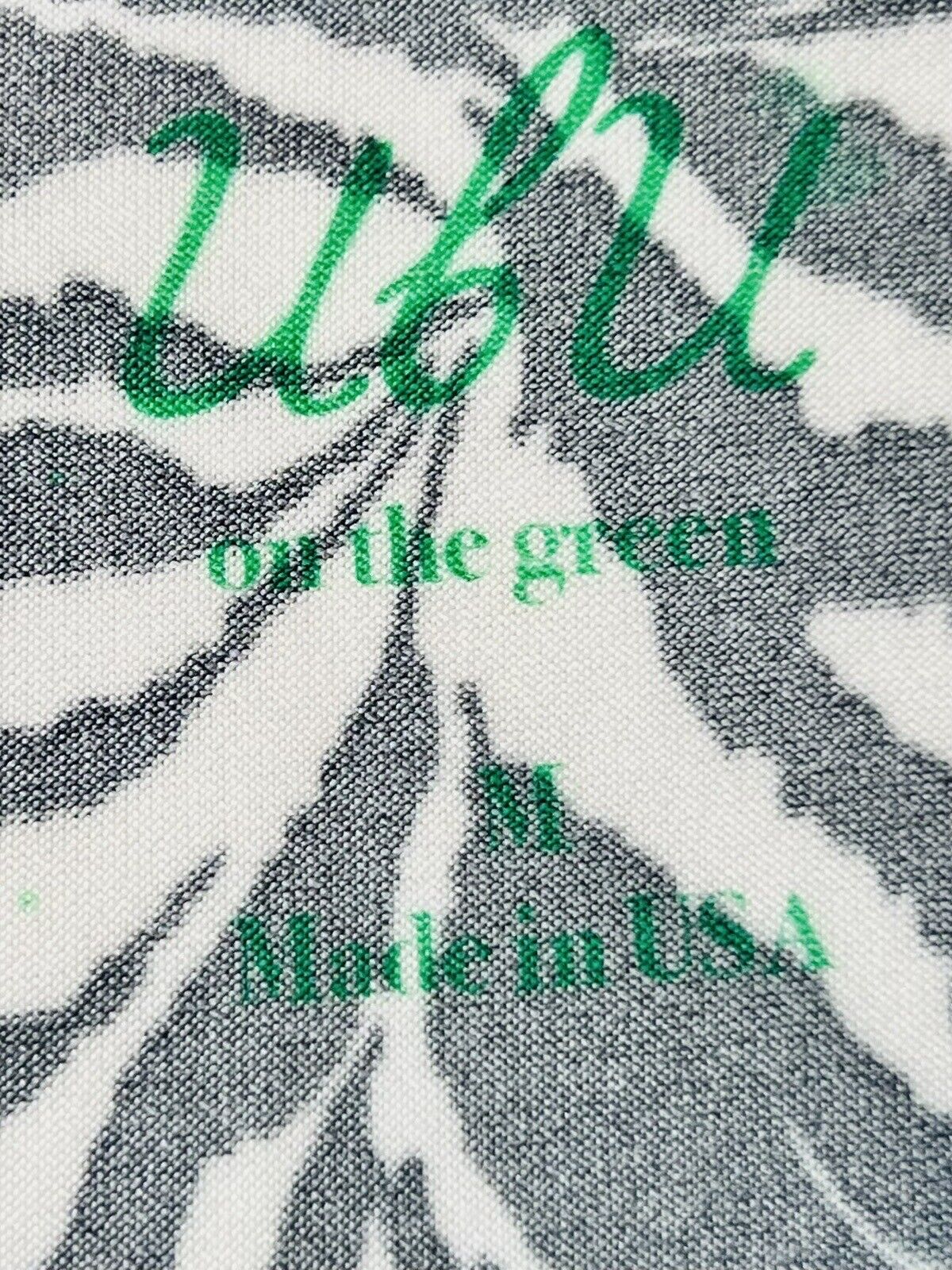 UBU ON THE GREEN Women’s Top Zebra Pattern Golf Shirt Size M (11)