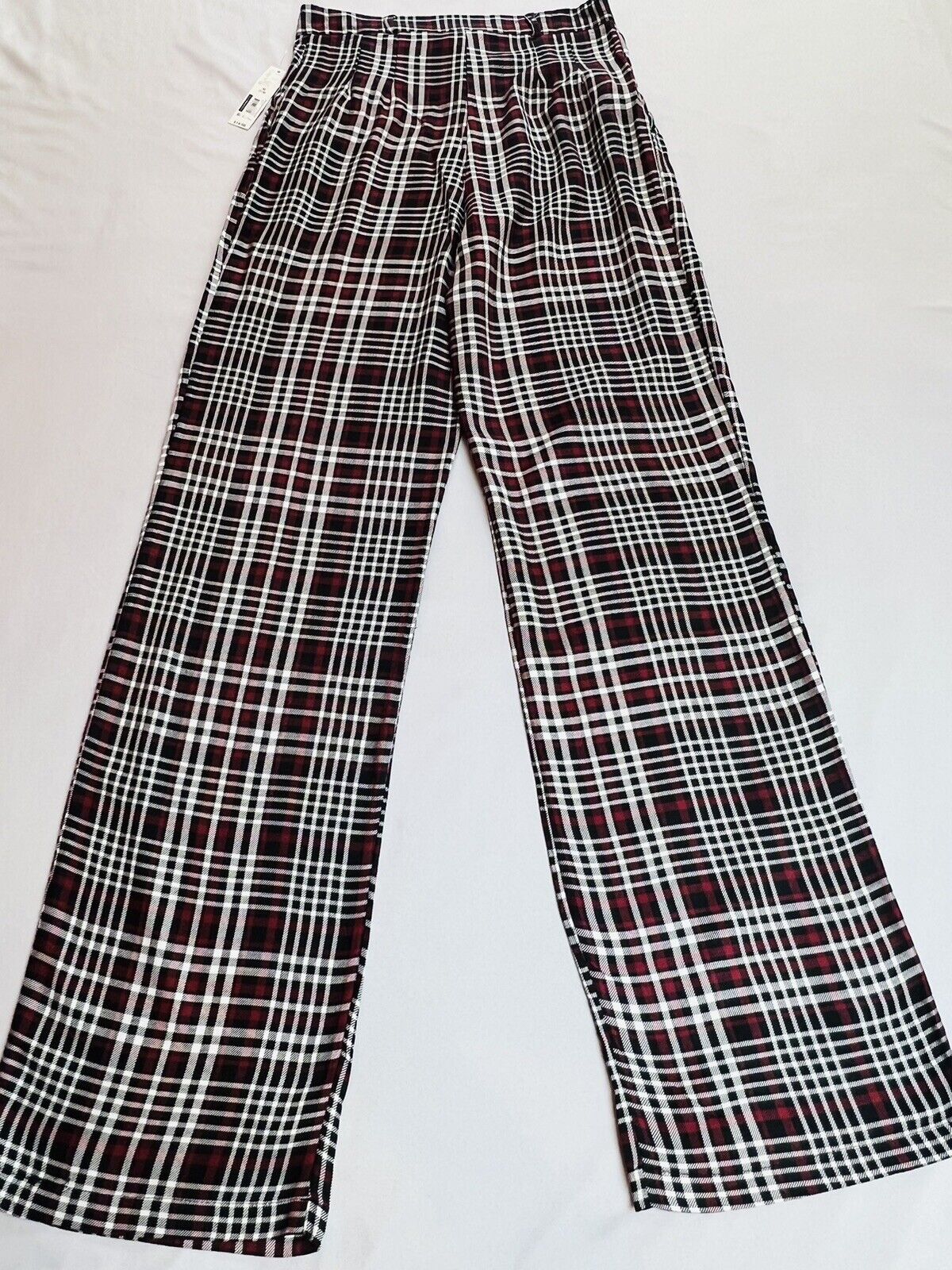 No Boundaries Women’s Plaid Dress Pants Size M