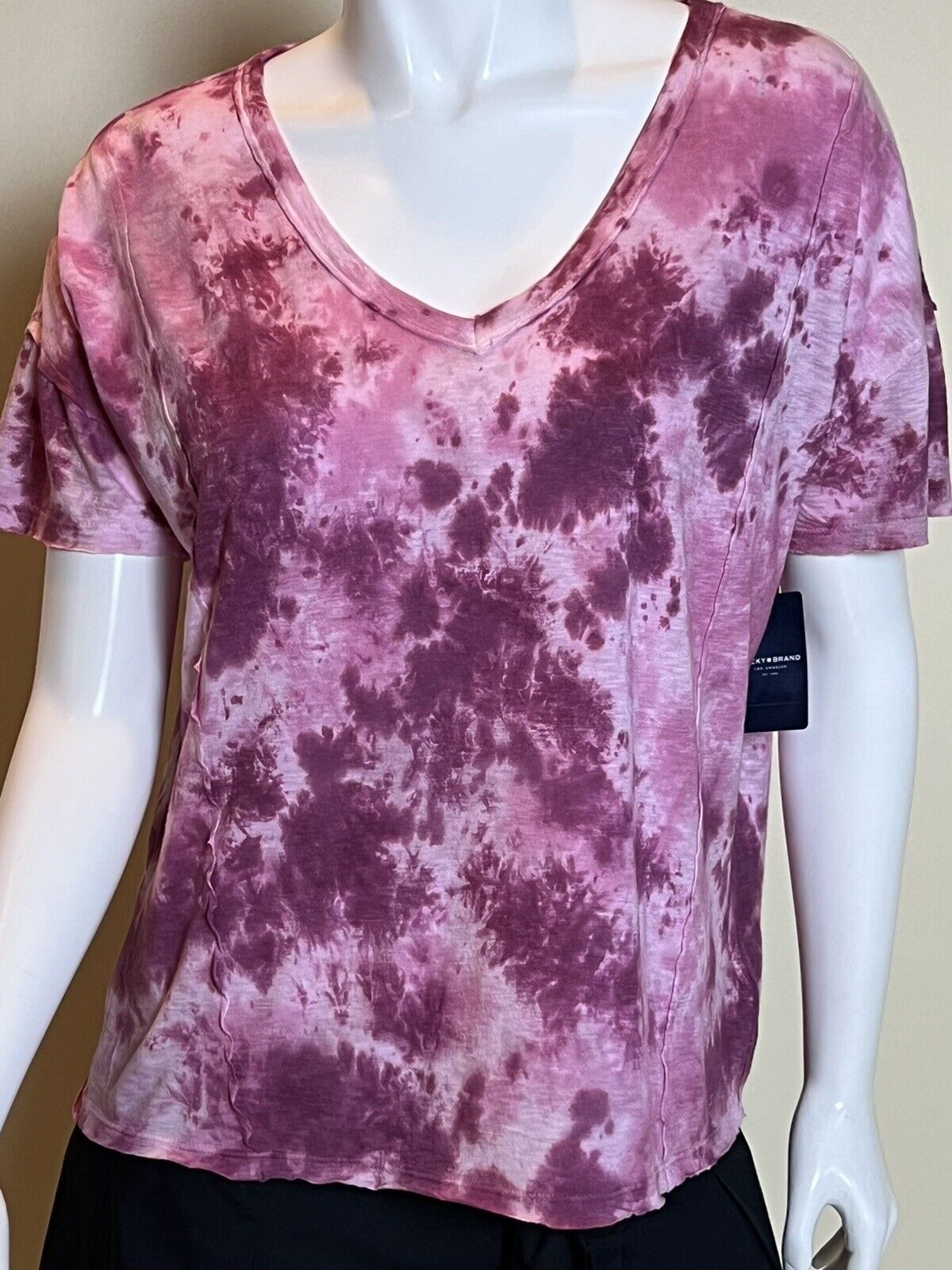 Lucky Brand Women’s Size XS T-Shirt Magenta Pink Tie Dye Top