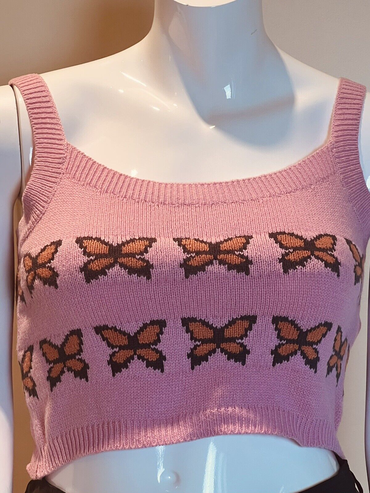 Levi’s Pink Butterflies Knit Crop Sweater Tank Womens Sz L