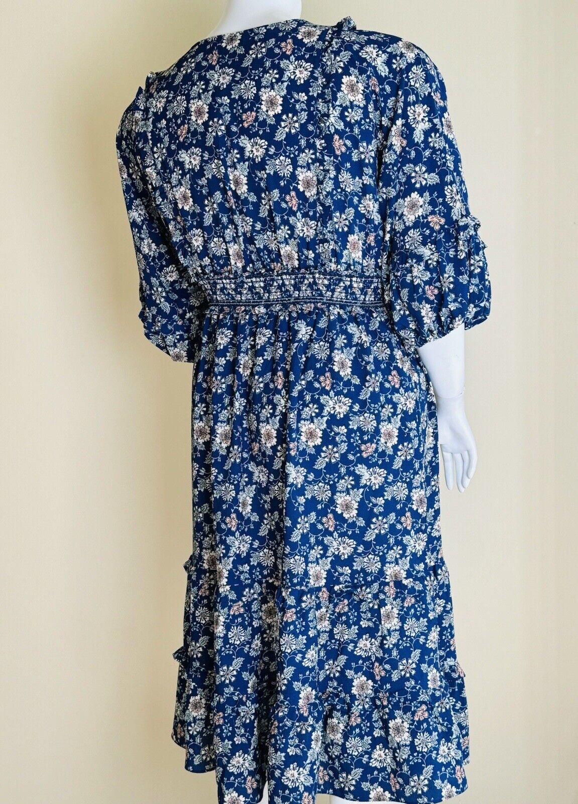 Max Studio Blue Floral Maxi Dress Sz 2X.  (53)