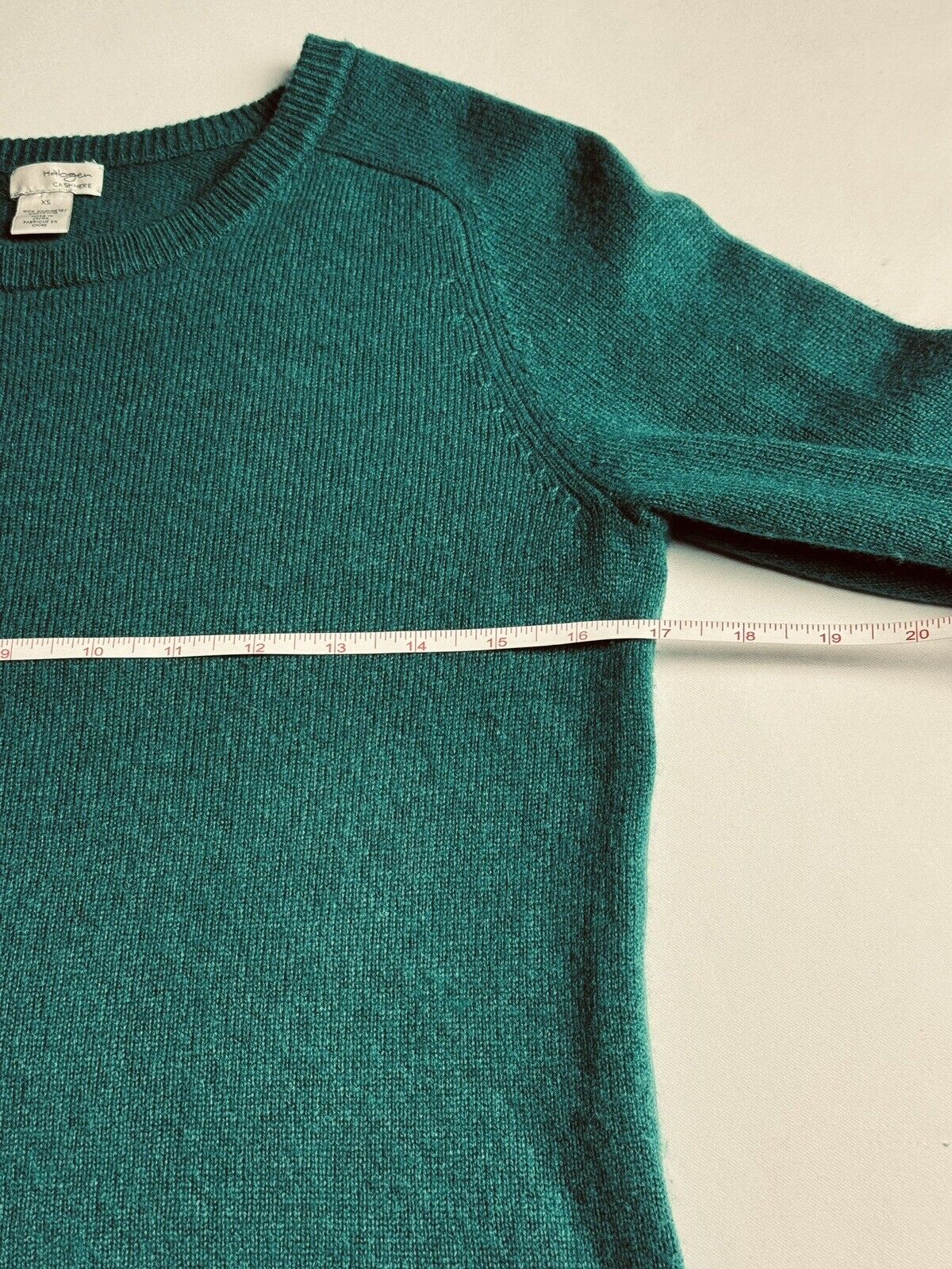 Halogen Crewneck Cashmere Sweater  Green  Size XS.  (60)