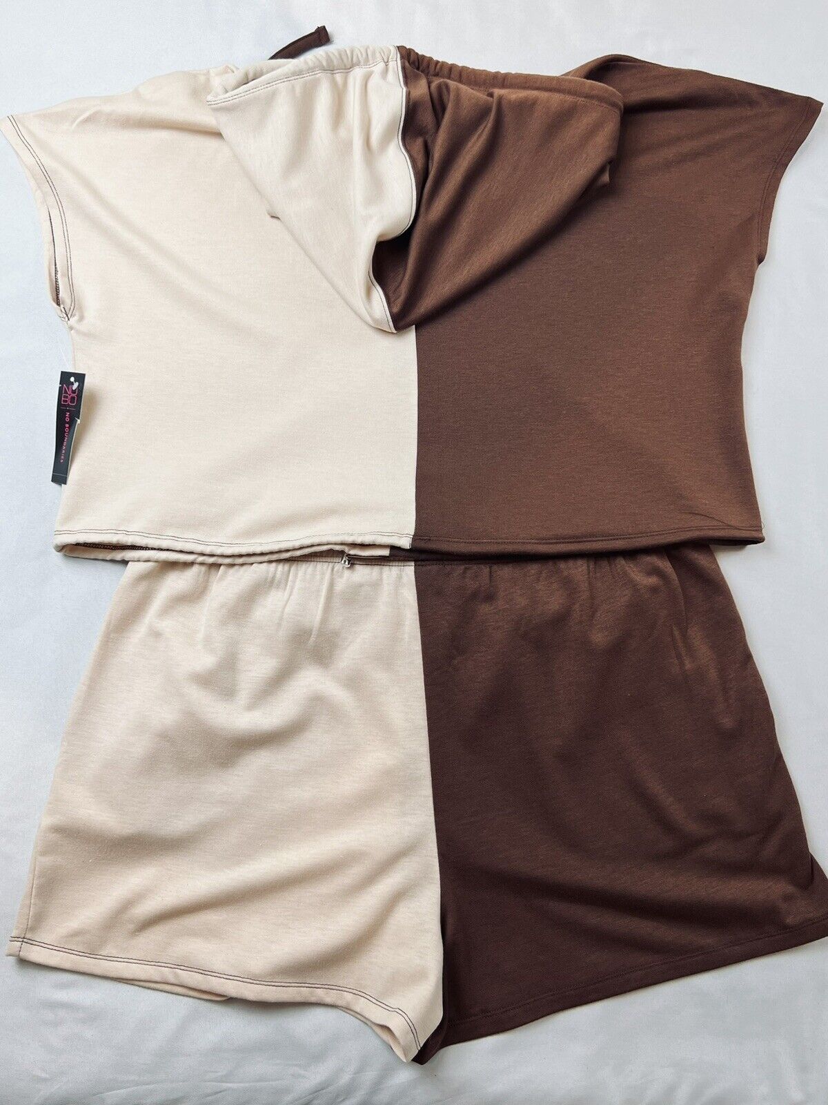 No Boundaries Women’s Brown Beige Hoodie Top,Shorts Sz 2XL 2Pc set