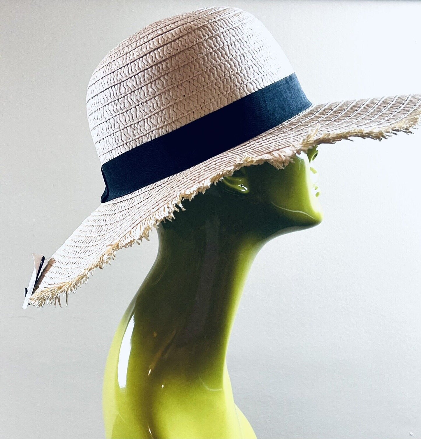 Women Floppy Sun Beach Hats w/ Wide Brim Straw Summer UV Foldable Hiking Cap