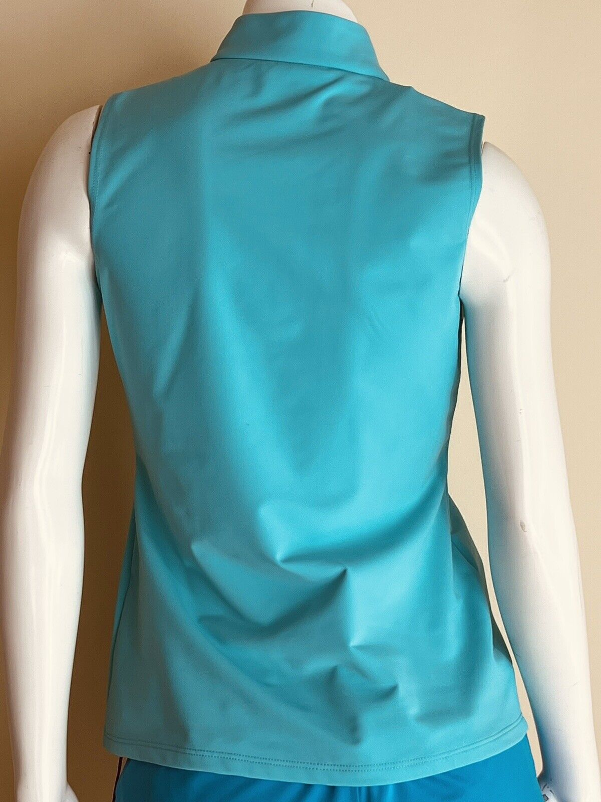 Melly M Women’s Golf Shirt sleeveless Mint Green Sz S