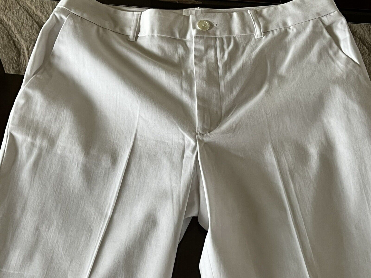 Fairway & Greene Women’s Golf Capri Pants White Size 6