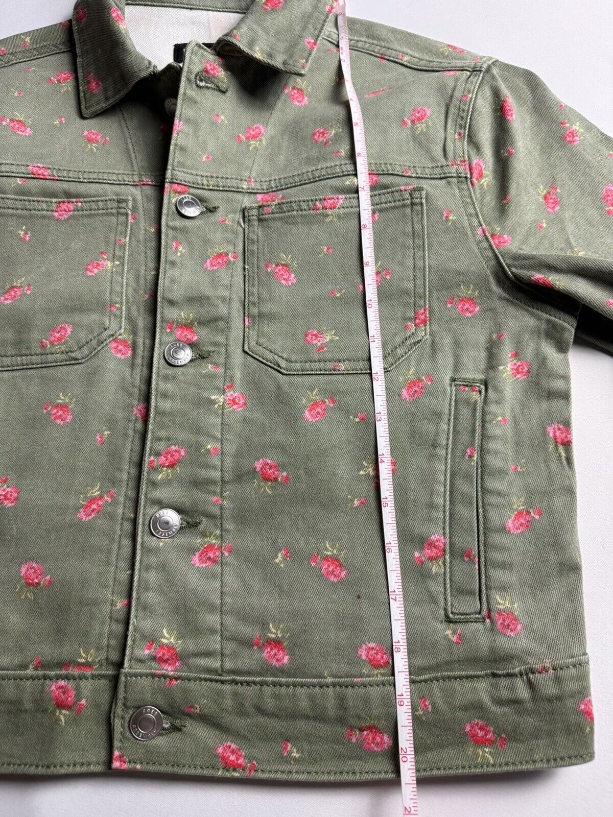 Free Assembly Women's Green with Pink Floral Jean Jacket Sz S.   (61)