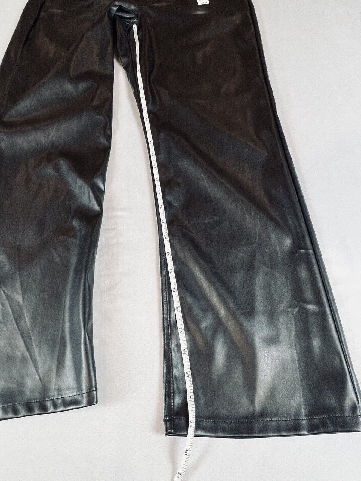 No Boundaries Women’s Faux Leather Black Pants Size 15