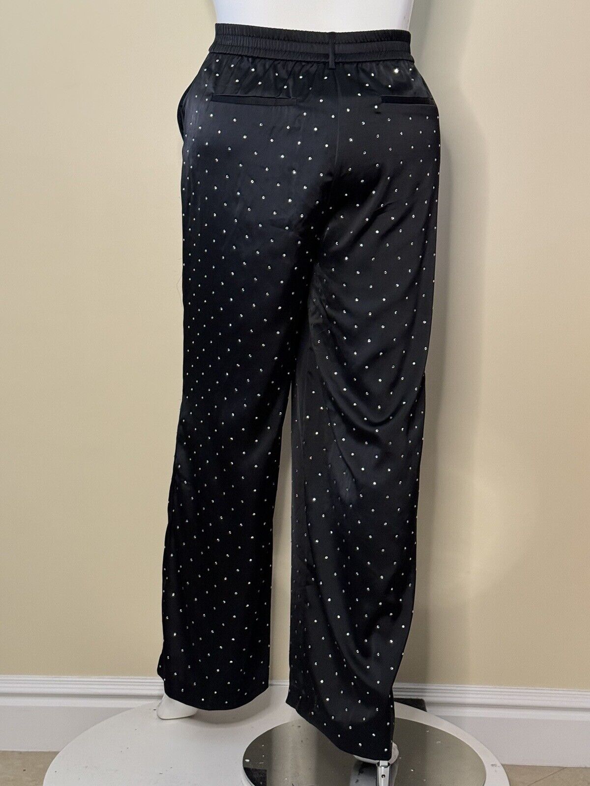 House Of Harlow SATIN Rhinestone Size L PANTS WIDE LEG POCKETS. (76)