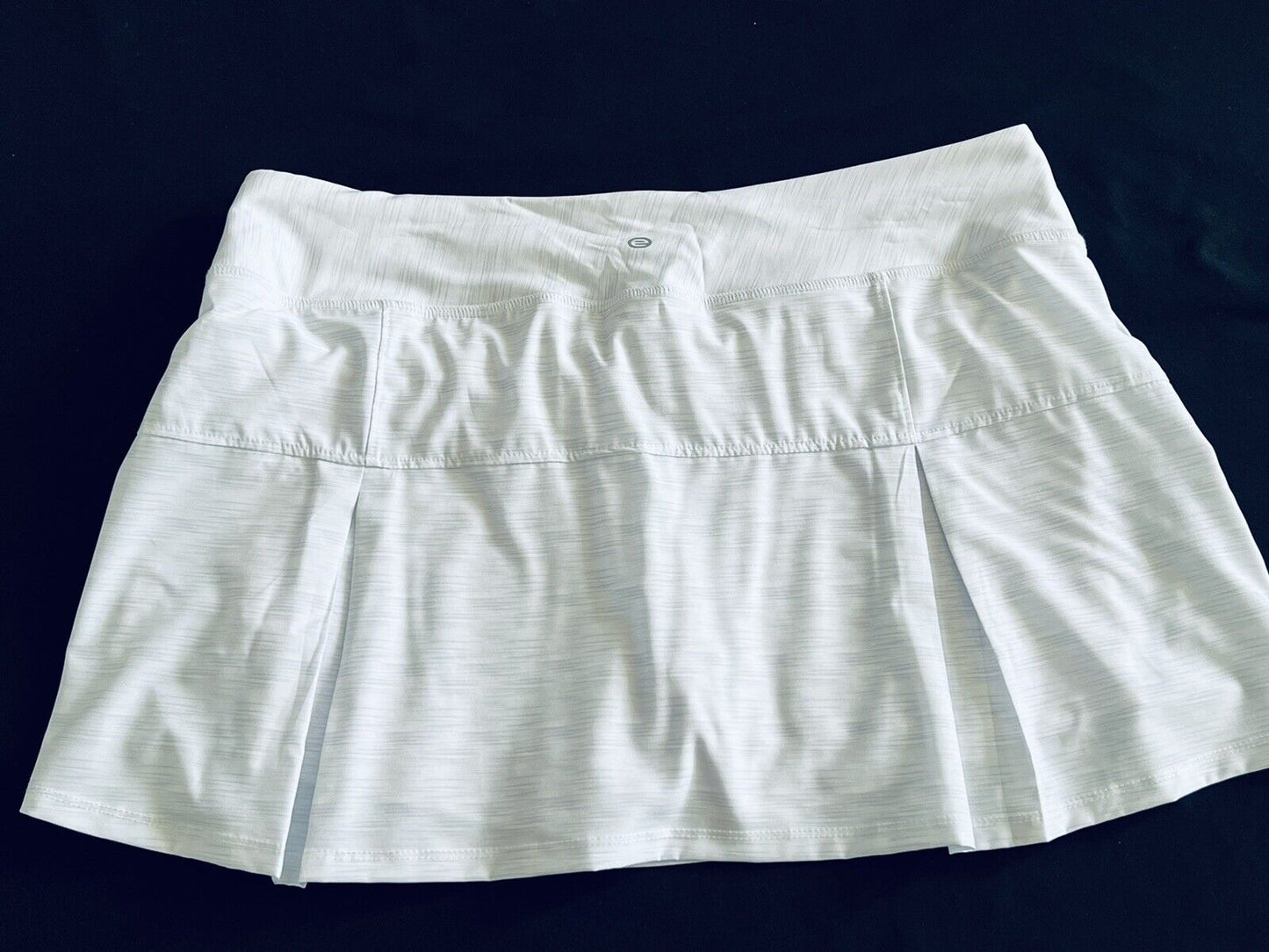 ETONIC Sport Women’s White Short - Skirt Golf Tennis Sz XL