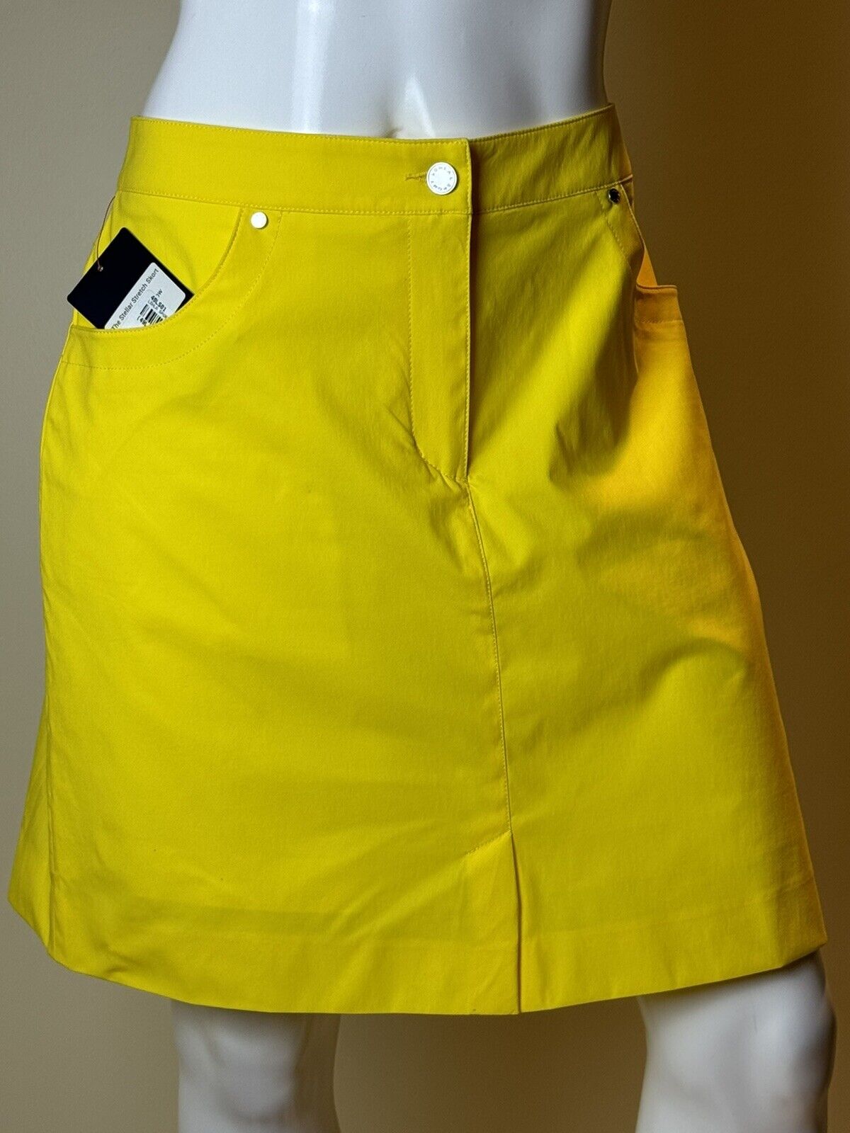 LOHLA Sport Golf Skort Yellow Skirt Sz 8    (62)