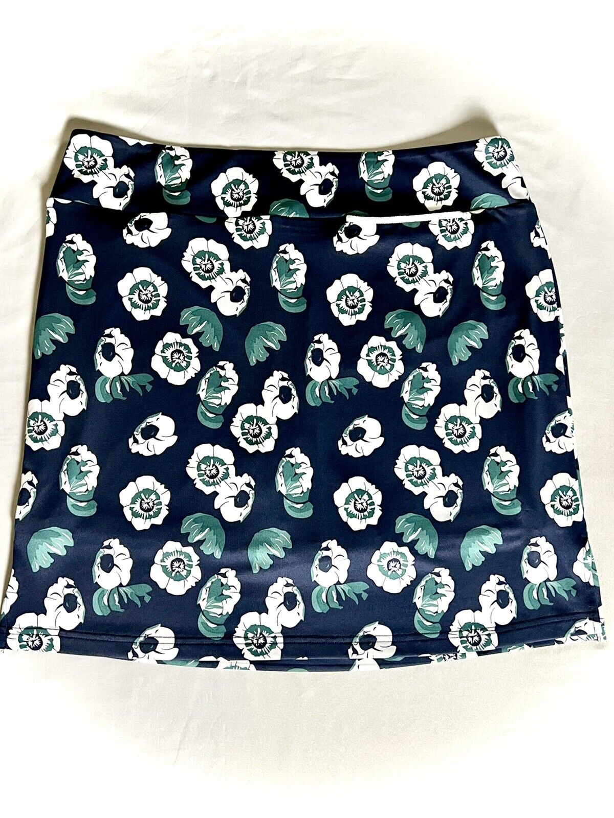 GOLFTINI Women’s Golf Skort Skirt Sz 2XL Multi Floral $135 MSRP